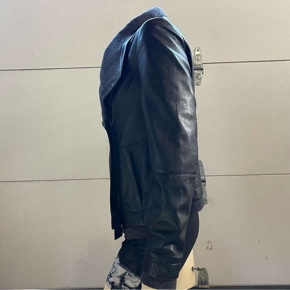 Andrew Marc Women's Asymmetrical shawl collar  Leather Jacket with wool lining - Picture 6 of 12